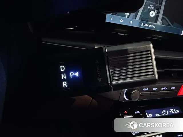 Hyundai Grandeur (GN7) id 3294559 из Кореи 19