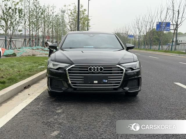 Audi A6L id 4241384 из Китая 18