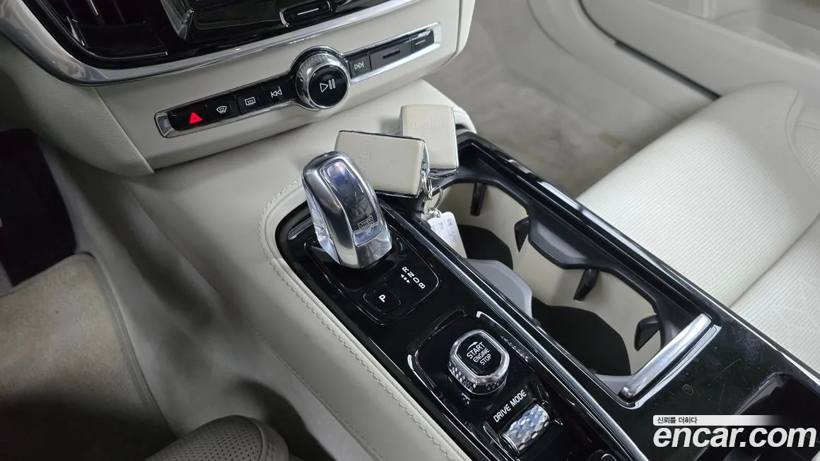 Volvo S90 id 2007903 из Кореи 19