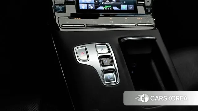 Hyundai The New Grandeur IG Hybrid id 3453095 из Кореи 19