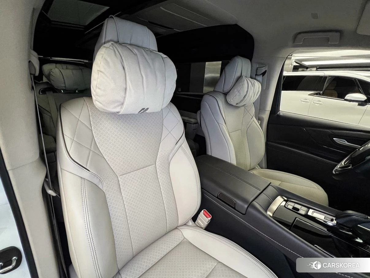 Toyota Elfa id 4493067 из Китая 15