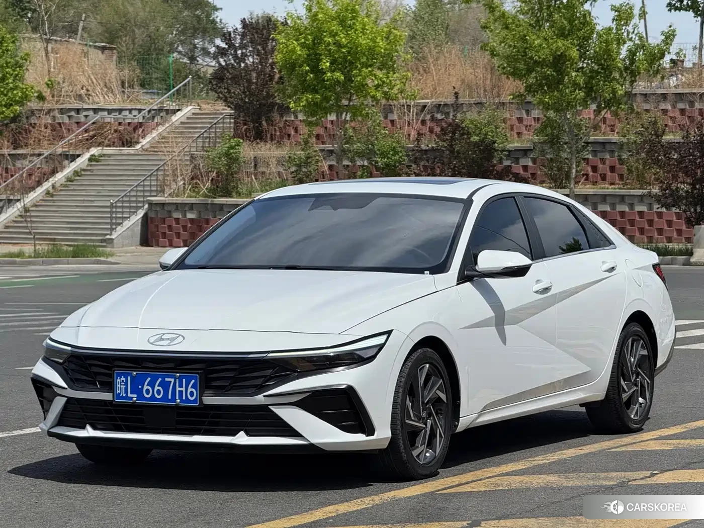 Hyundai Elantra id 4680823 из Китая 14