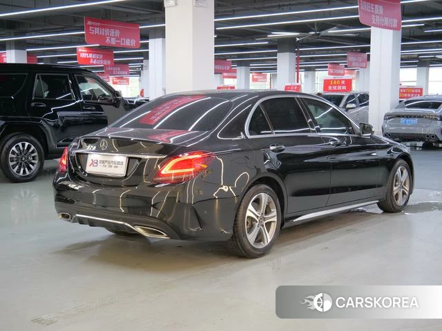 Mercedes-Benz Class C id 4235751 из Китая 17