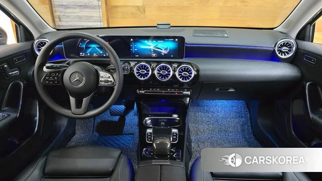 Mercedes-Benz A-Class W177 id 3924472 из Кореи 19