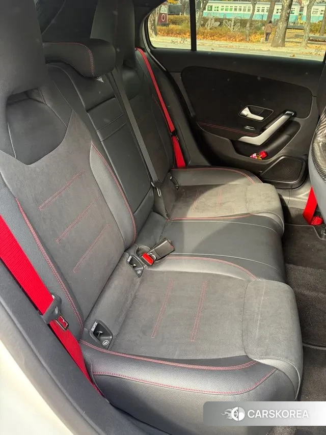 Mercedes-Benz A-Class W177 id 3746498 из Кореи 9