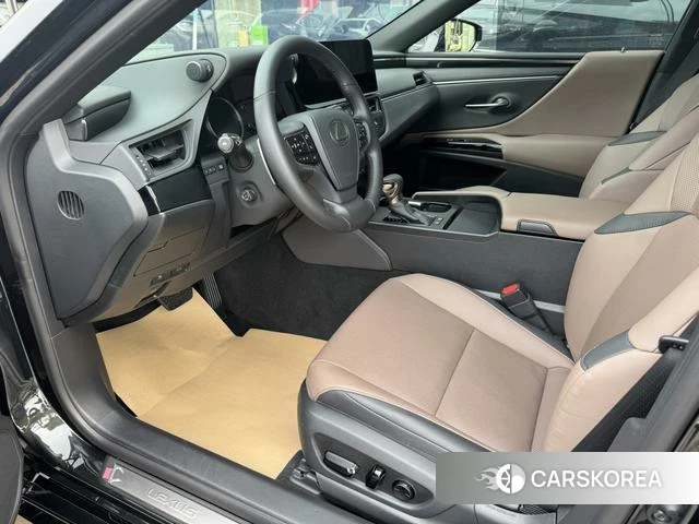 Lexus ES id 4348846 из Китая 10