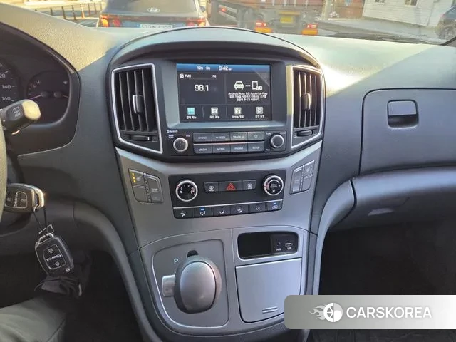 Hyundai The New Grand Starex id 3454601 из Кореи 11