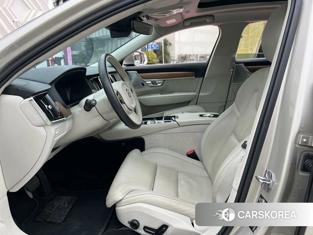 Volvo S90 PHEV id 4238848 из Китая 26