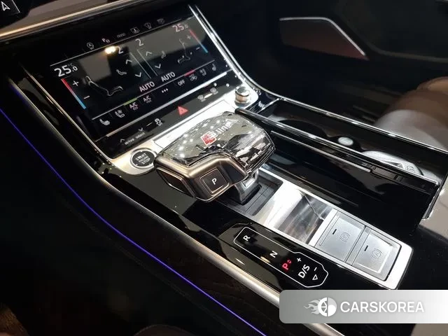 Audi A8 (D5) id 3534217 из Кореи 19