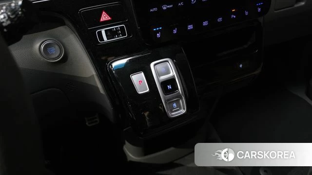 Hyundai Staria id 4308535 из Кореи 19