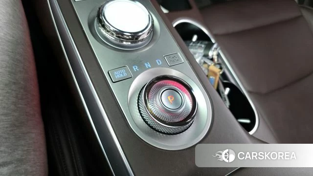 Genesis GV70 id 3851465 из Кореи 19