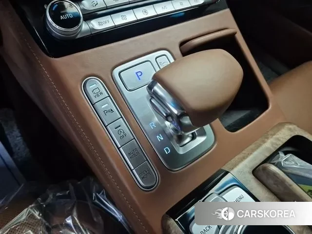 Genesis G90 id 3232779 из Кореи 17