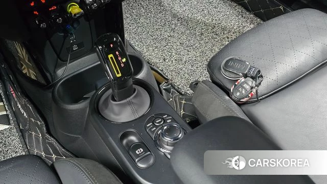Mini Cooper Electric id 4506657 из Кореи 29