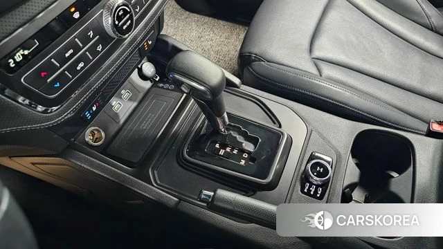 Ssangyong The New Rexton Sports Cannes id 3871014 из Кореи 19