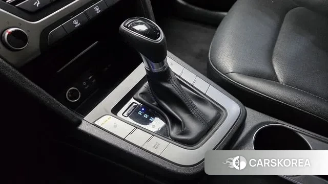 Hyundai Avante AD id 3718668 из Кореи 19