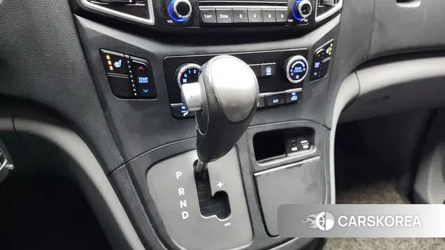 Hyundai The New Grand Starex id 3362824 из Кореи 19