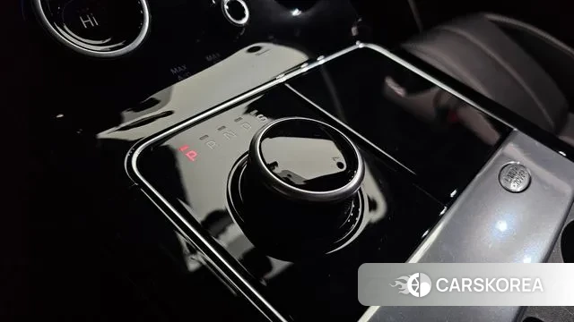 Land Rover Range Rover Velar id 3698275 из Кореи 19