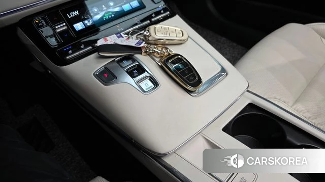 Hyundai The New Grandeur IG id 4463619 из Кореи 33