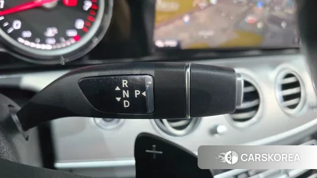 Mercedes-Benz E-Class W213 id 3039348 из Кореи 19