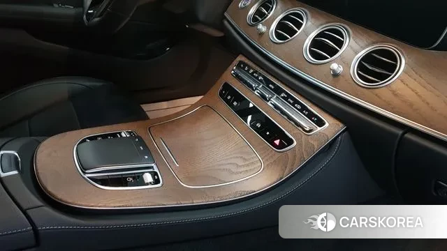 Mercedes-Benz E-Class W213 id 3229030 из Кореи 16