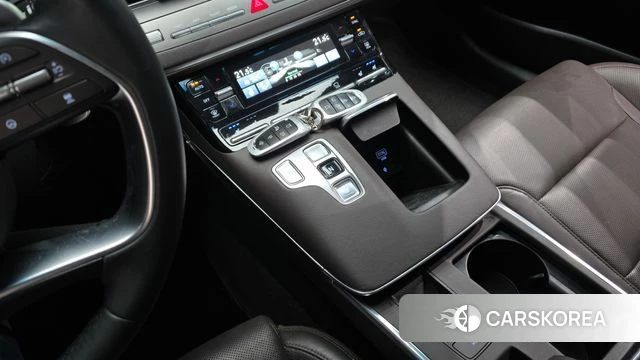 Hyundai The New Grandeur IG Hybrid id 4592115 из Кореи 32