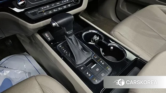 Kia The New Carnival id 3008733 из Кореи 19