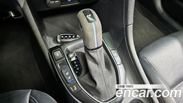 Hyundai Veloster (JS) id 2748624 из Кореи 19