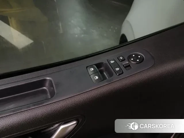 Hyundai Staria id 3488428 из Кореи 19