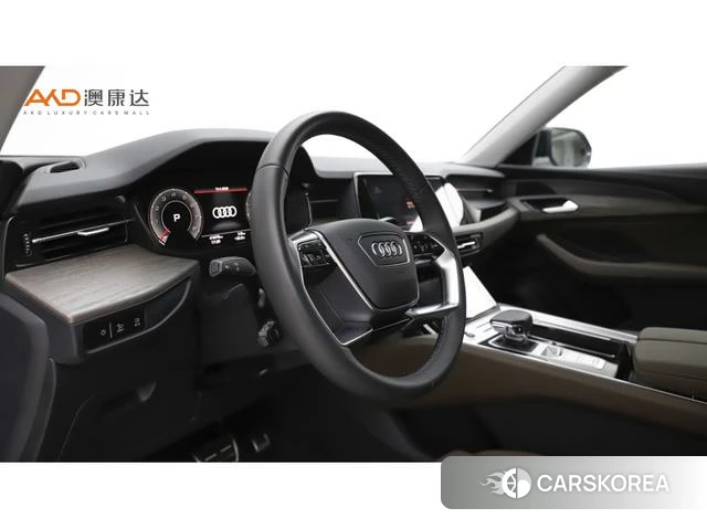 Audi Q6 2024 Черный из Китая, фото 6