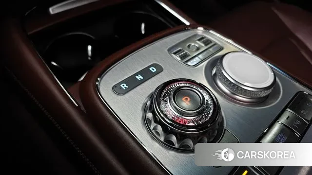 Genesis G90 (RS4) id 3487969 из Кореи 19