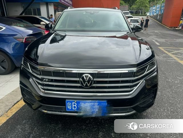 Volkswagen Touareg id 4349029 из Китая 11