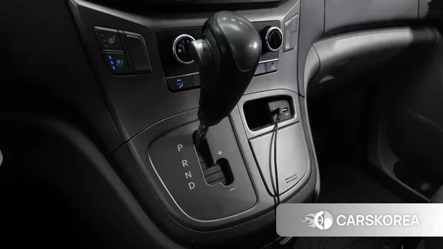 Hyundai The New Grand Starex id 3059615 из Кореи 19