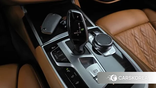 BMW 7 Series (G11) id 3661444 из Кореи 19