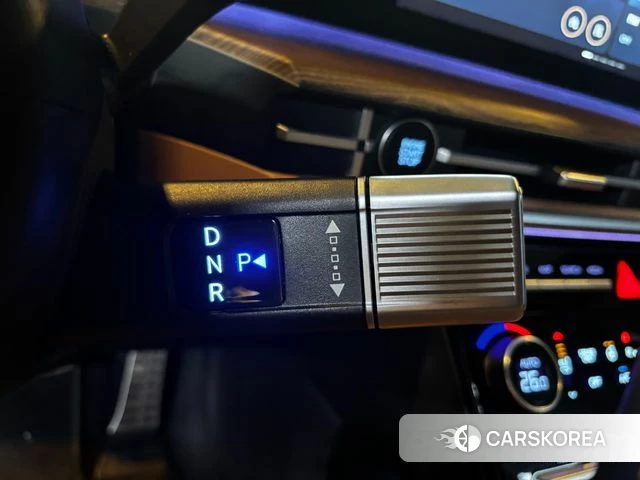 Hyundai Santa Fe (MX5) id 3889196 из Кореи 18