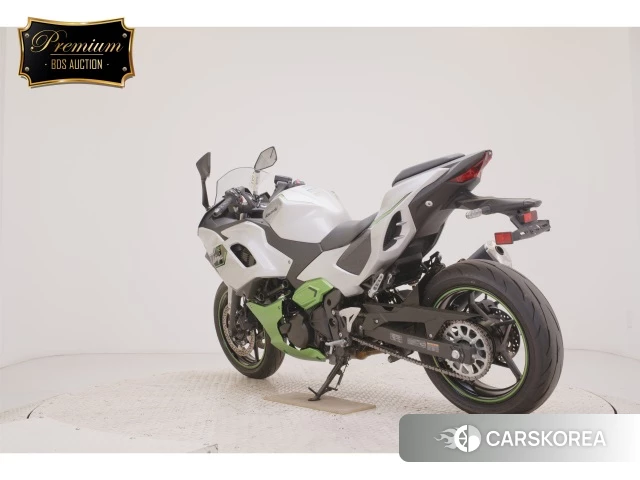 Kawasaki NINJA 7 HYBRID id 3970817 из Японии 9