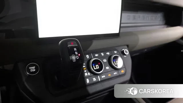 Land Rover Defender (L663) id 3080596 из Кореи 19