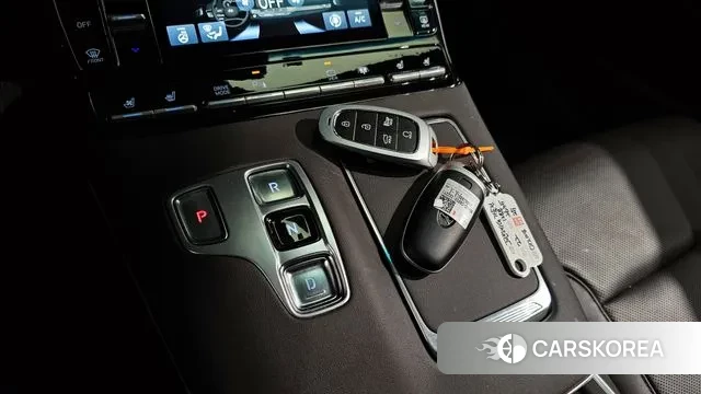 Hyundai The New Grandeur IG id 3416958 из Кореи 19