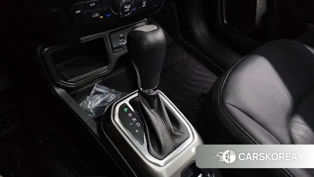 Jeep Renegade id 3616783 из Кореи 19