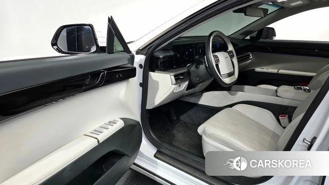 Hyundai Grandeur Hybrid (GN7) id 4853963 из Кореи 31