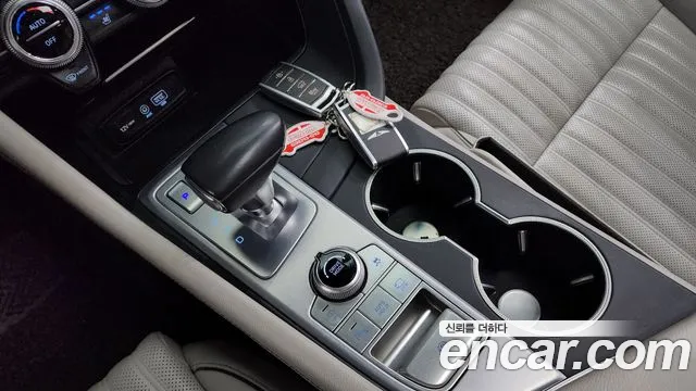 Genesis G70 id 2466800 из Кореи 19