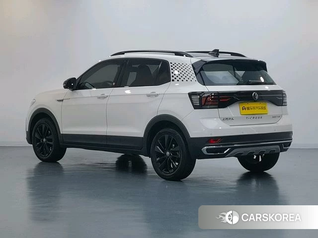 Volkswagen Tu Kai id 4238218 из Китая 19