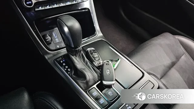 Hyundai Grandeur IG id 3319727 из Кореи 19