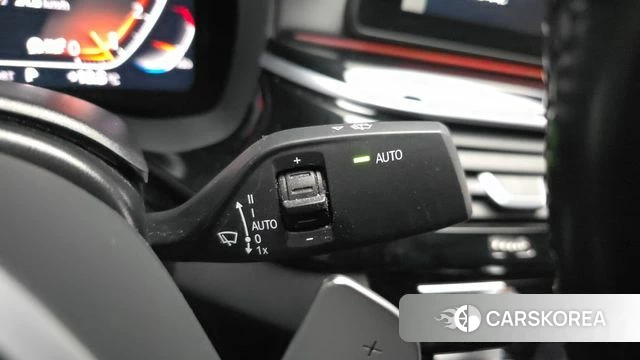 BMW 5 Series (G30) id 3841831 из Кореи 19