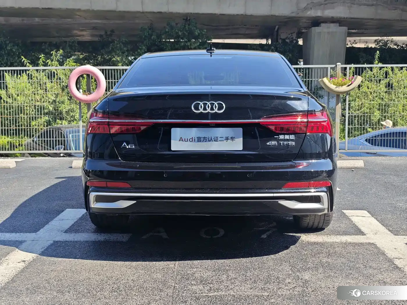 Audi A6L id 4655217 из Китая 9