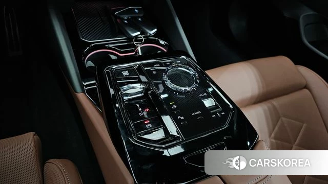 BMW 5 Series (G60) id 4222598 из Кореи 19