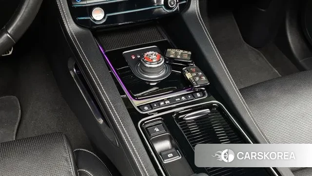 Jaguar F-PACE id 3039042 из Кореи 19