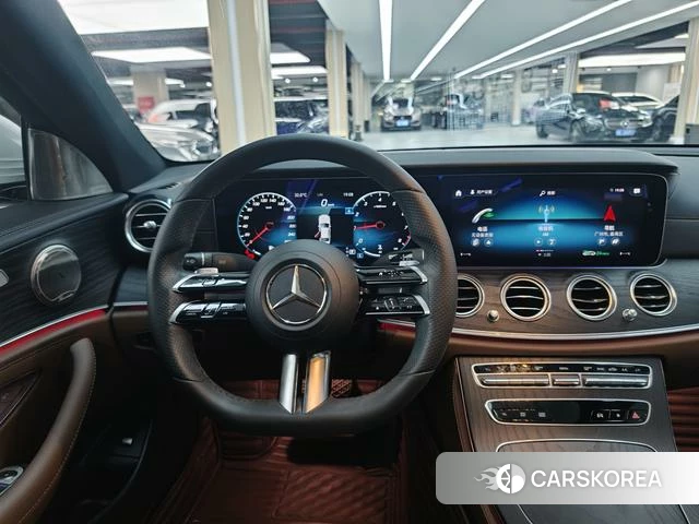 Mercedes-Benz E-class id 4261043 из Китая 9