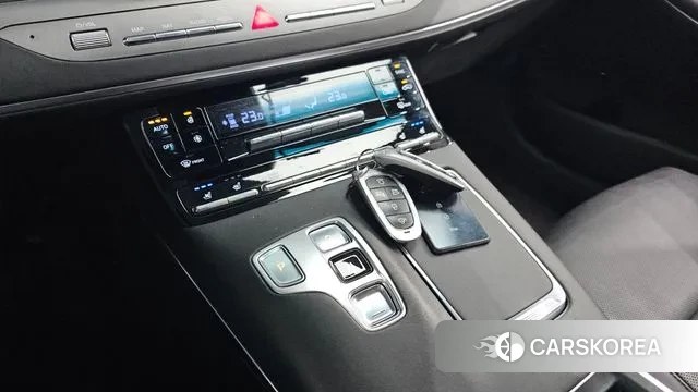 Hyundai The New Grandeur IG id 3654825 из Кореи 19