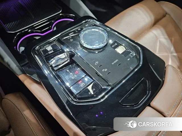 BMW 5 Series (G60) id 3467262 из Кореи 19