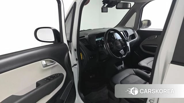 Kia The New Kia Ray EV id 4243422 из Кореи 29